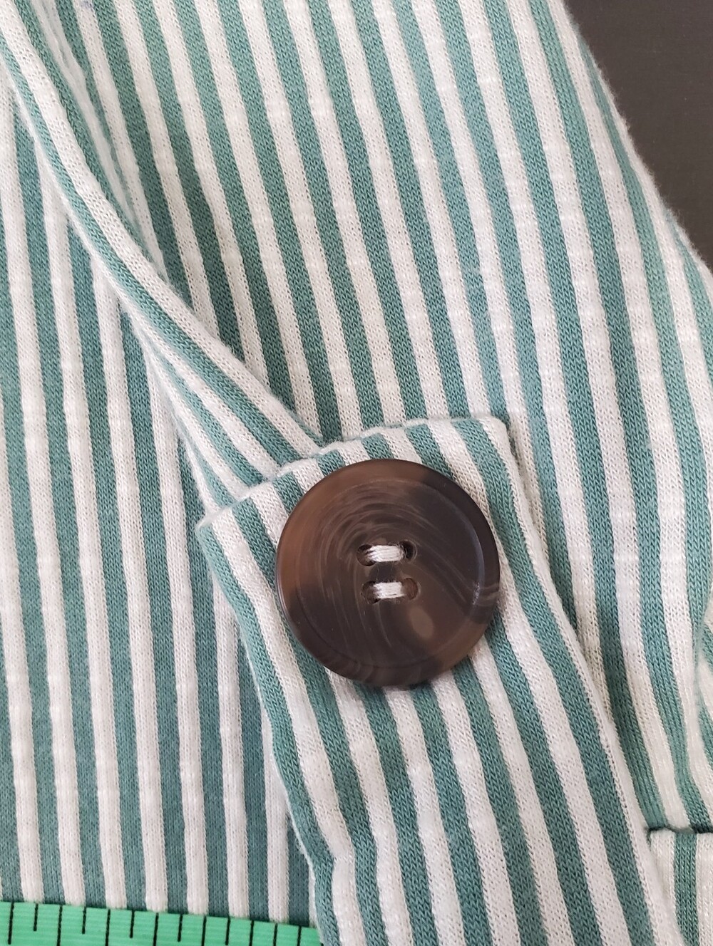 Sleeve Button Top - Picture 4 of 6
